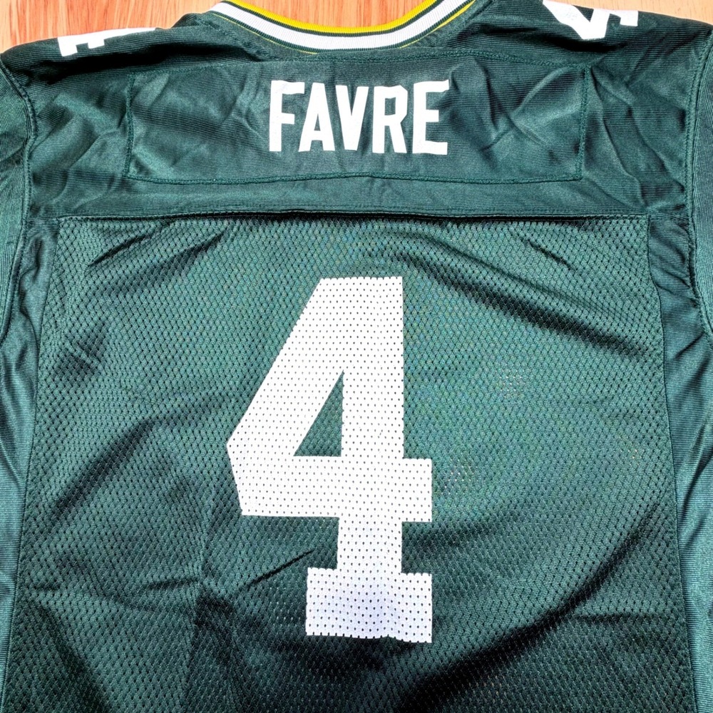 Reebok NFL‎ Brett Favre #4 Packers Jersey Youth XL Green On Field Vintage
